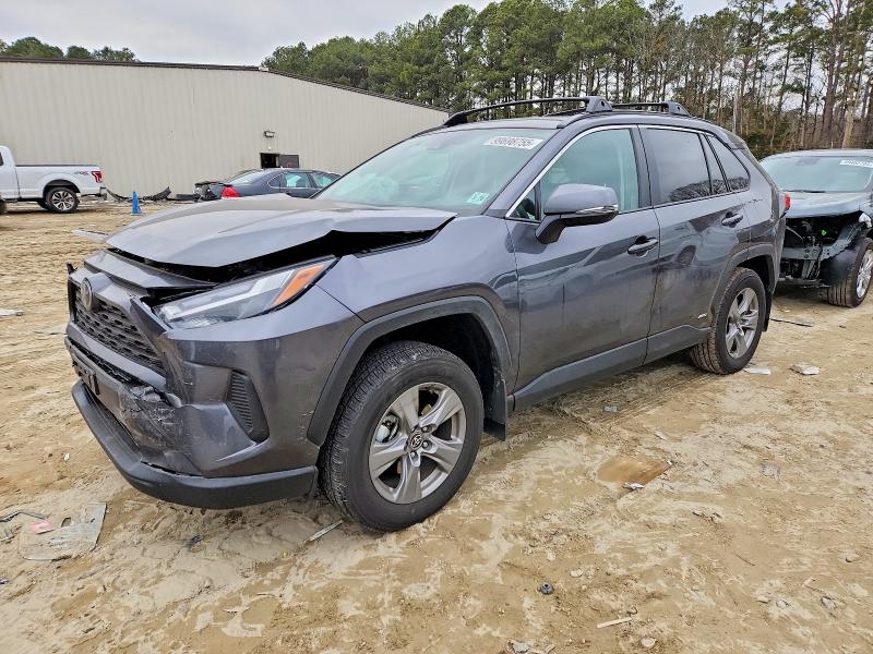 TOYOTA RAV4 XLE 2025 with VIN 4T3RWRFV7SU178726 - Photo from auction