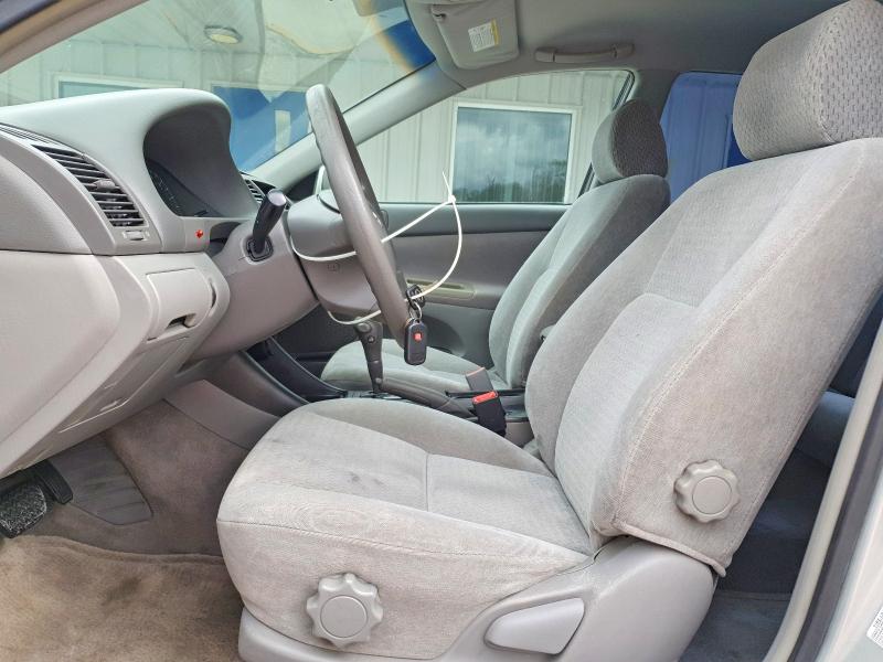 Photo 7 from auction – 2002 TOYOTA CAMRY LE with VIN 4T1BE32K62U053030