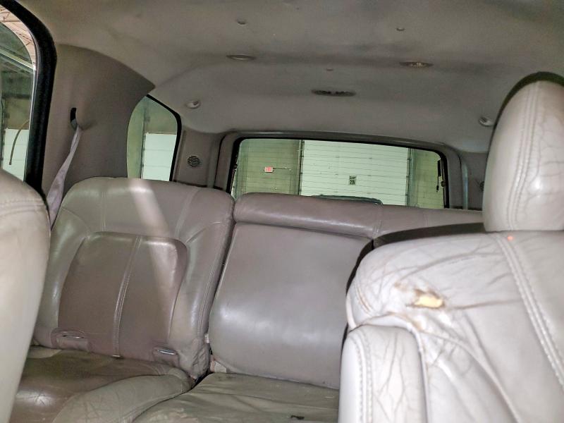 Photo 10 from auction – 2002 GMC DENALI with VIN 1GKEK63U62J160998