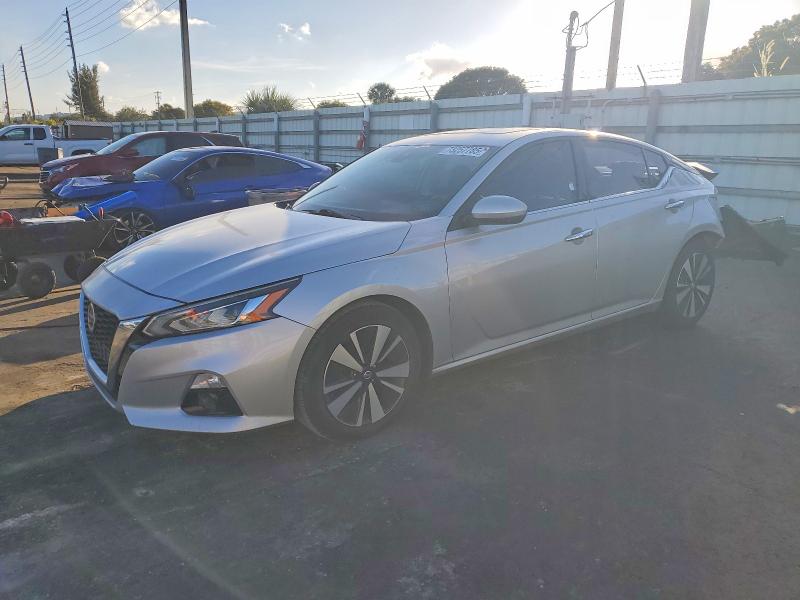 NISSAN ALTIMA SL 2019 with VIN 1N4BL4EV8KC231439 - Photo from auction