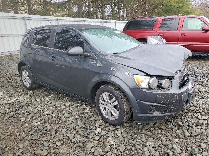 Photo 4 from auction – 2016 CHEVROLET SONIC with VIN 1G1JC6SG9G4174296