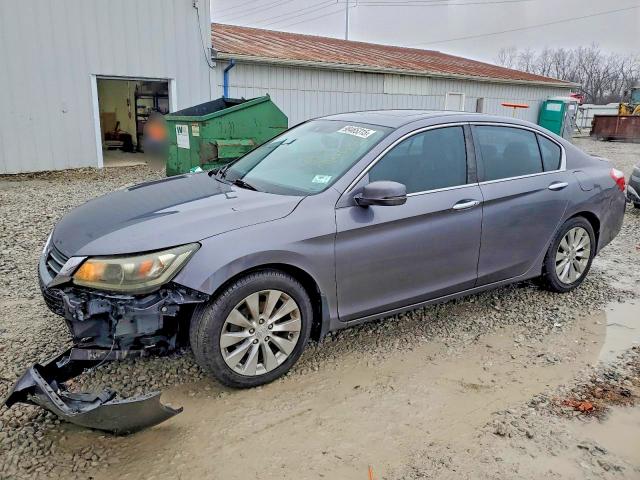 HONDA ACCORD EXL 2014 with VIN 1HGCR2F8XEA143147 - Photo from auction