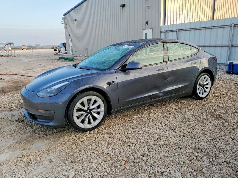 TESLA MODEL 3 2022 with VIN 5YJ3E1EA5NF285986 - Photo from auction