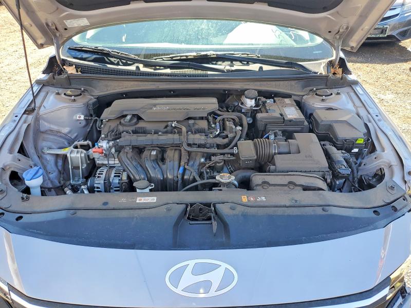 Photo 11 from auction – 2024 HYUNDAI ELANTRA with VIN KMHLM4DG3RU681806