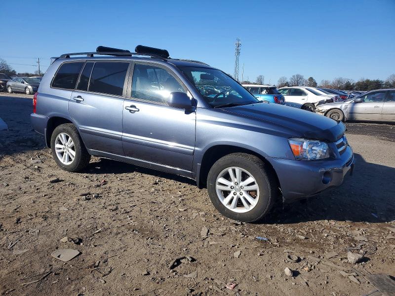 Photo 4 from auction – 2006 TOYOTA HIGHLANDER with VIN JTEEW21AX60001121