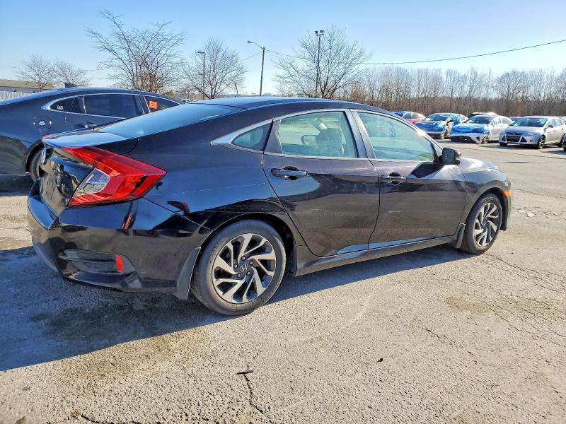 Photo 3 from auction – 2016 HONDA CIVIC with VIN 19XFC2F8XGE092424