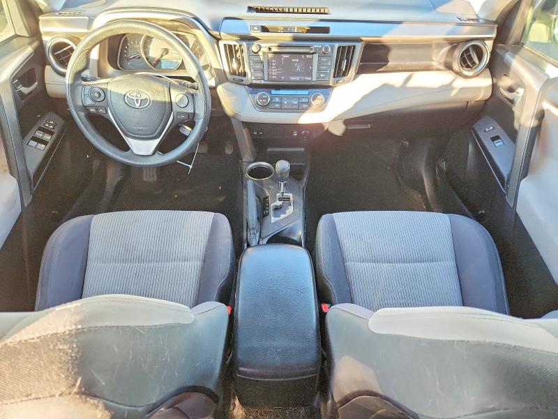 Photo 8 from auction – 2015 TOYOTA RAV4 XLE with VIN JTMWFREV6FJ044248