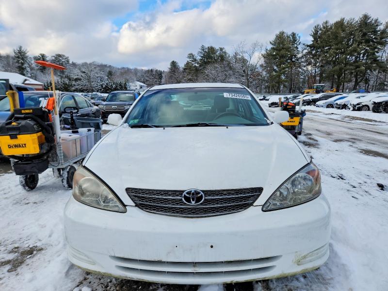 Photo 5 from auction – 2004 TOYOTA CAMRY LE with VIN 4T1BF32K54U071566
