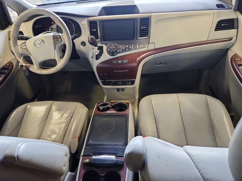 Photo 8 from auction – 2013 TOYOTA SIENNA XLE with VIN 5TDDK3DC7DS053752