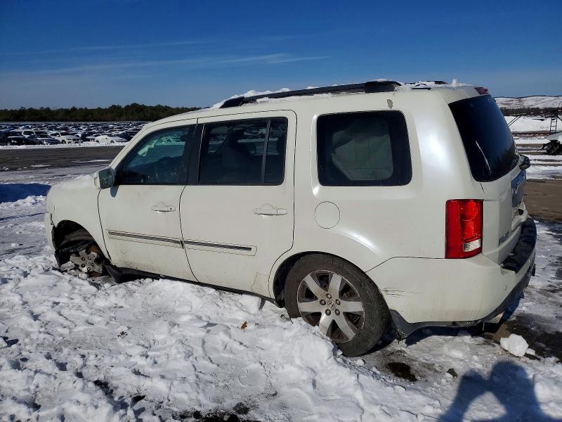 Photo 2 from auction – 2015 HONDA PILOT TOUR with VIN 5FNYF4H92FB034866
