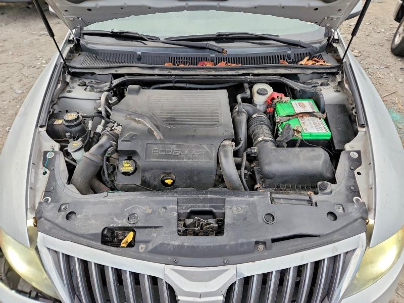 Photo 11 from auction – 2010 LINCOLN MKS with VIN 1LNHL9FT9AG609396