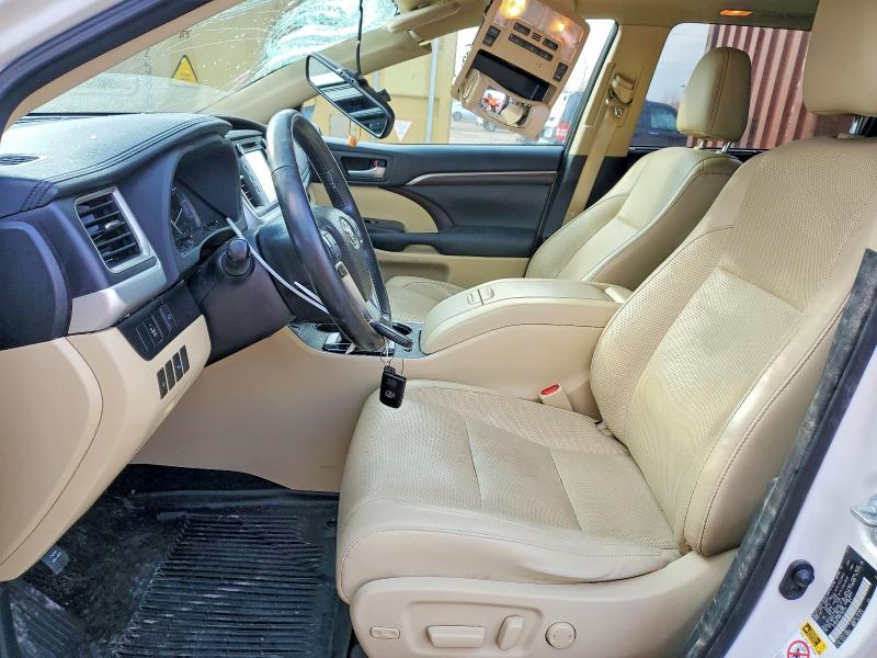Фото 7 с аукциона – 2015 TOYOTA HIGHLANDER с VIN 5TDDKRFH9FS162244