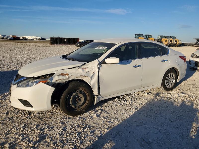 NISSAN ALTIMA 2.5 2017 with VIN 1N4AL3AP7HC179839 - Photo from auction