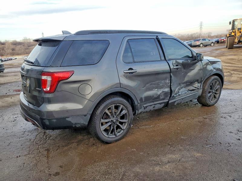 Photo 3 from auction – 2017 FORD EXPLORER X with VIN 1FM5K8D88HGC30222