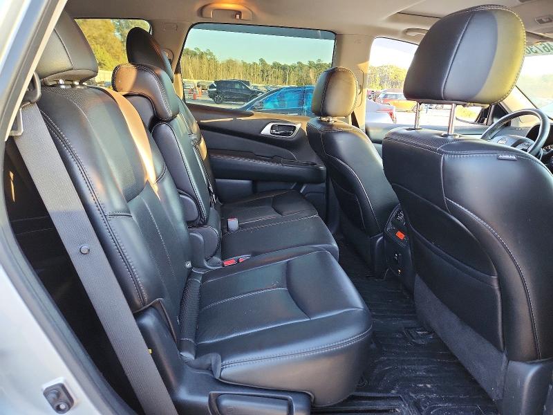 Photo 11 from auction – 2017 NISSAN PATHFINDER with VIN 5N1DR2MN9HC635913