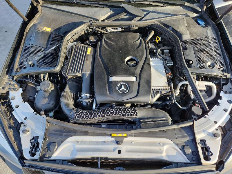 Photo 11 from auction – 2016 MERCEDES-BENZ C 300 4MAT with VIN 55SWF4KB2GU163693