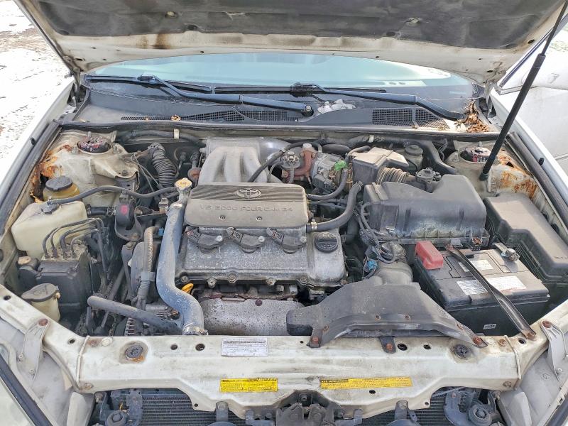 Photo 11 from auction – 2003 TOYOTA CAMRY LE with VIN 4T1BF30K23U036033