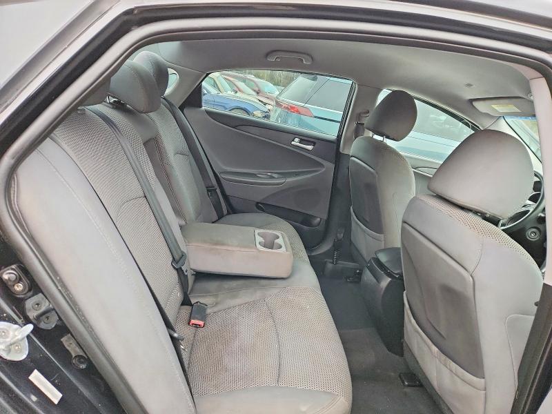 Photo 10 from auction – 2011 HYUNDAI SONATA GLS with VIN 5NPEB4AC7BH148278