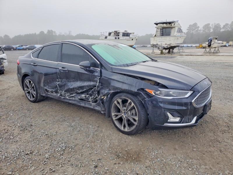 Photo 4 from auction – 2020 FORD FUSION TIT with VIN 3FA6P0D94LR138682