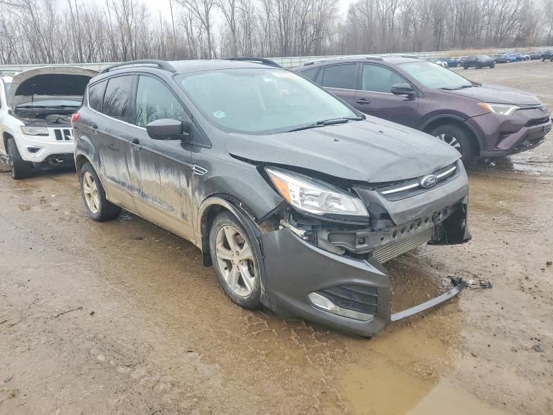صورة رقم 4 من المزاد - 2016 FORD ESCAPE مع VIN 1FMCU9G91GUB14209
