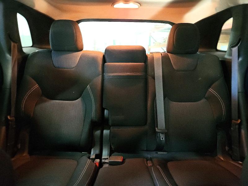 Photo 10 from auction – 2015 JEEP CHEROKEE with VIN 1C4PJMCB1FW529480