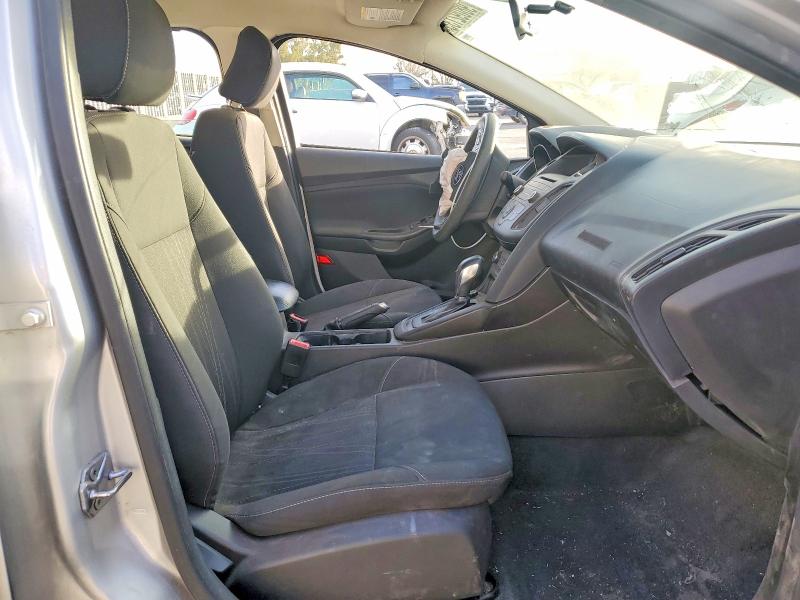 Photo 7 from auction – 2017 FORD FOCUS SE with VIN 1FADP3F23HL219655