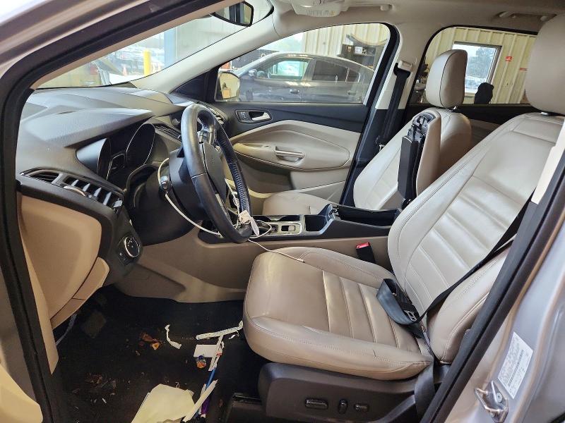 صورة رقم 7 من المزاد - 2019 FORD ESCAPE مع VIN 1FMCU0J92KUC20231