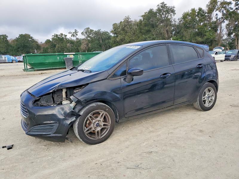 FORD FIESTA SE 2017 with VIN 3FADP4EJ7HM144438 - Photo from auction