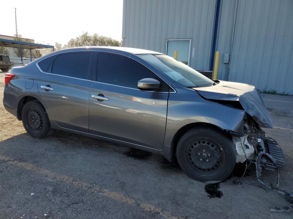 Photo 4 from auction – 2017 NISSAN SENTRA with VIN 3N1AB7AP4HY293974