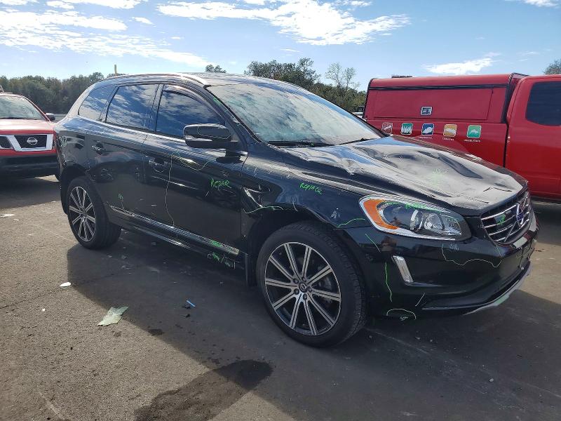 Photo 4 from auction – 2016 VOLVO XC60 with VIN YV4902RM5G2784695