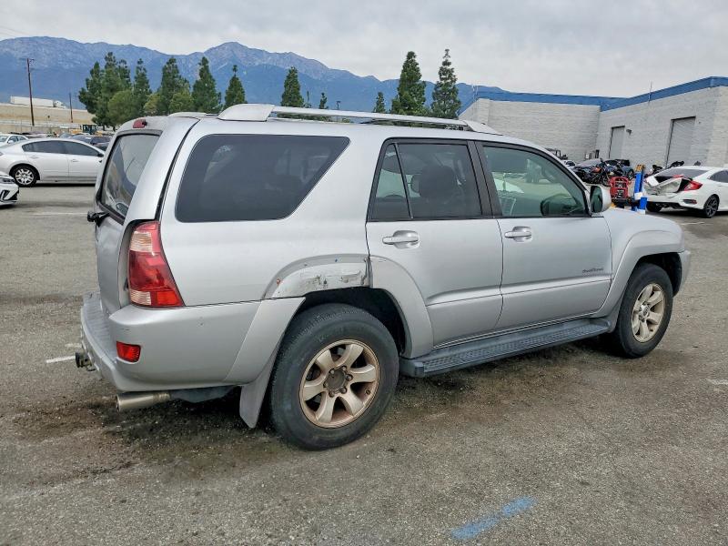 Photo 3 from auction – 2004 TOYOTA 4RUNNER SR with VIN JTEZU14R440037919