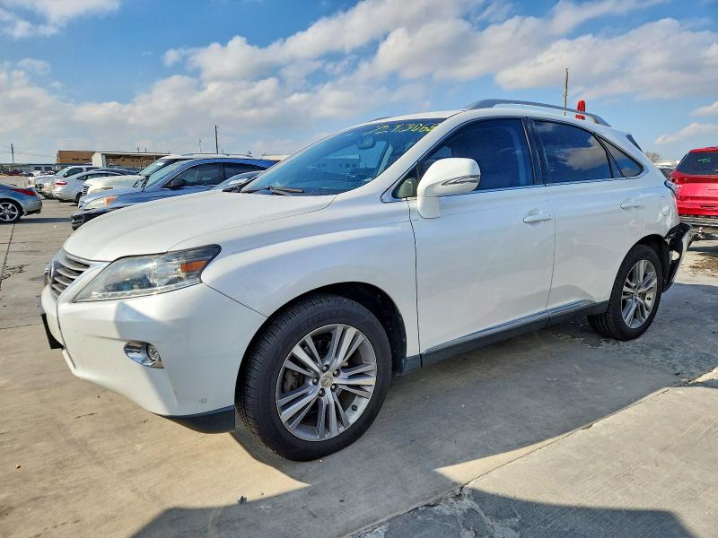 LEXUS RX 350 2015 مع رقم تعريف المركبة 2T2ZK1BA4FC195611 - صورة من المزاد