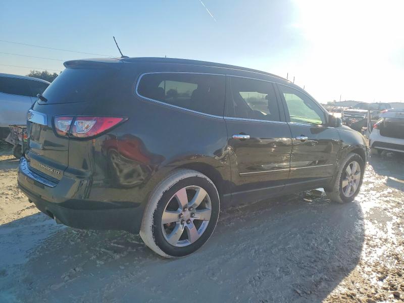 Photo 3 from auction – 2014 CHEVROLET TRAVERSE L with VIN 1GNKRJKD3EJ247526
