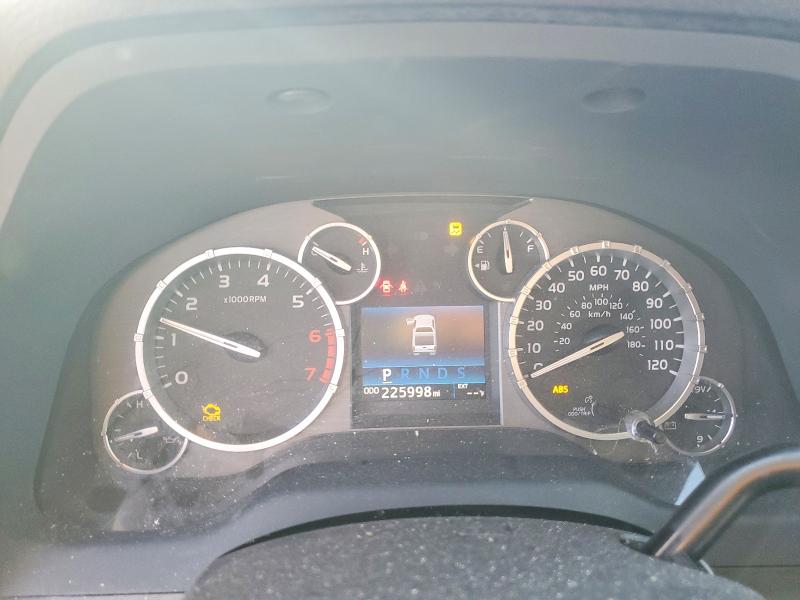 Photo 9 from auction – 2015 TOYOTA TUNDRA with VIN 5TFRY5F16FX178668