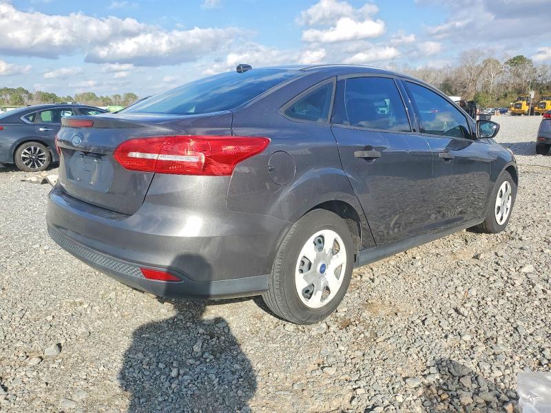 Photo 3 from auction – 2017 FORD FOCUS S with VIN 1FADP3E25HL308502