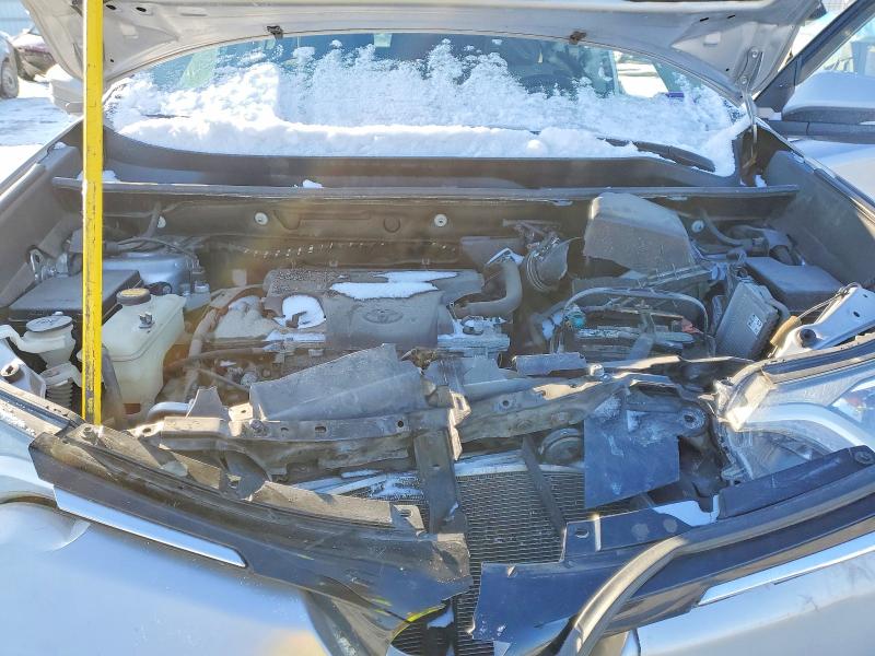 Foto 11 de la subasta – 2017 TOYOTA RAV4 XLE con VIN 2T3RFREV4HW589589