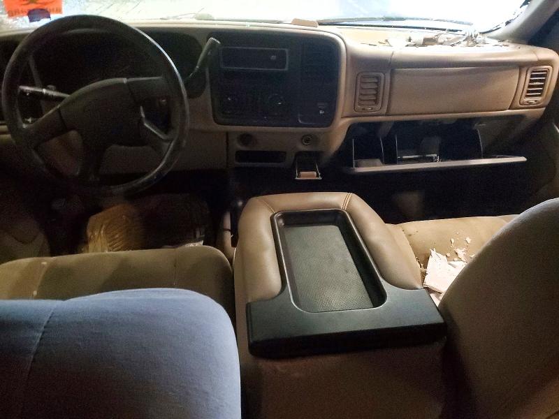 Photo 8 from auction – 2004 CHEVROLET SILVERADO with VIN 1GCEK19T54E389567
