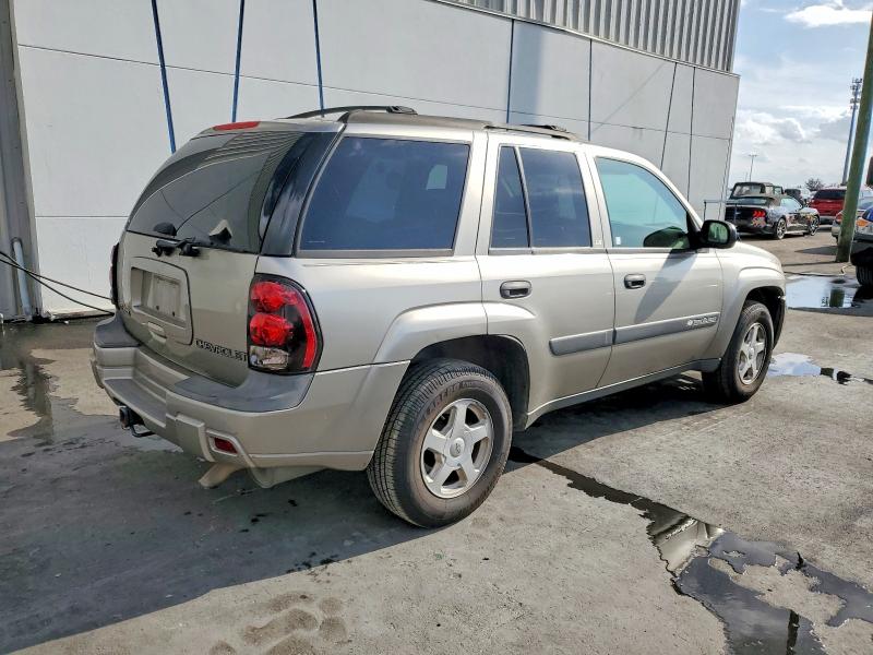 Photo 3 from auction – 2003 CHEVROLET TRAILBLAZE with VIN 1GNDS13S032317999