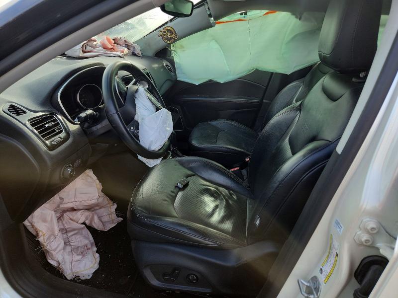 Photo 7 from auction – 2017 JEEP COMPASS with VIN 3C4NJDCB2HT667013