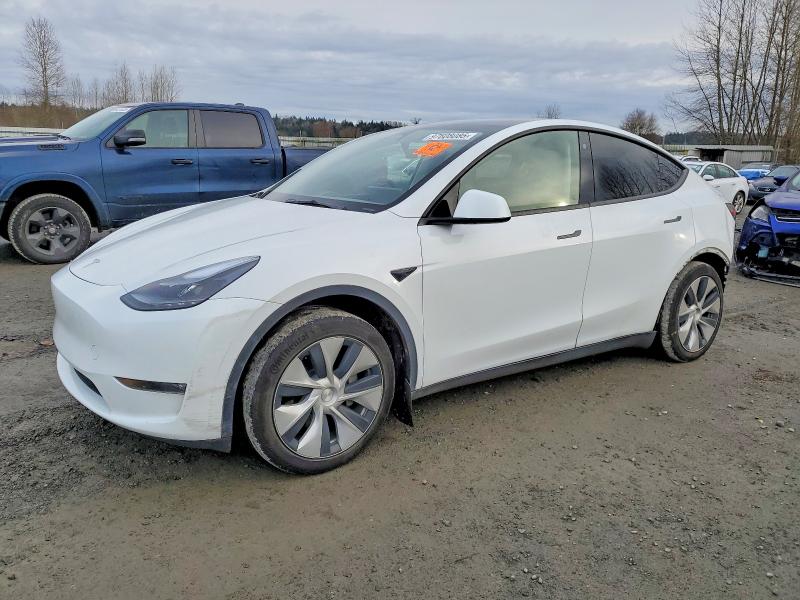 TESLA MODEL Y 2023 مع رقم تعريف المركبة 7SAYGAEE9PF628730 - صورة من المزاد