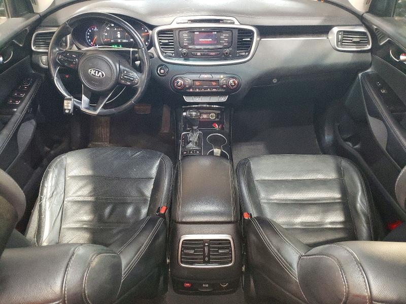 Photo 8 from auction – 2016 KIA SORENTO EX with VIN 5XYPHDA57GG123419