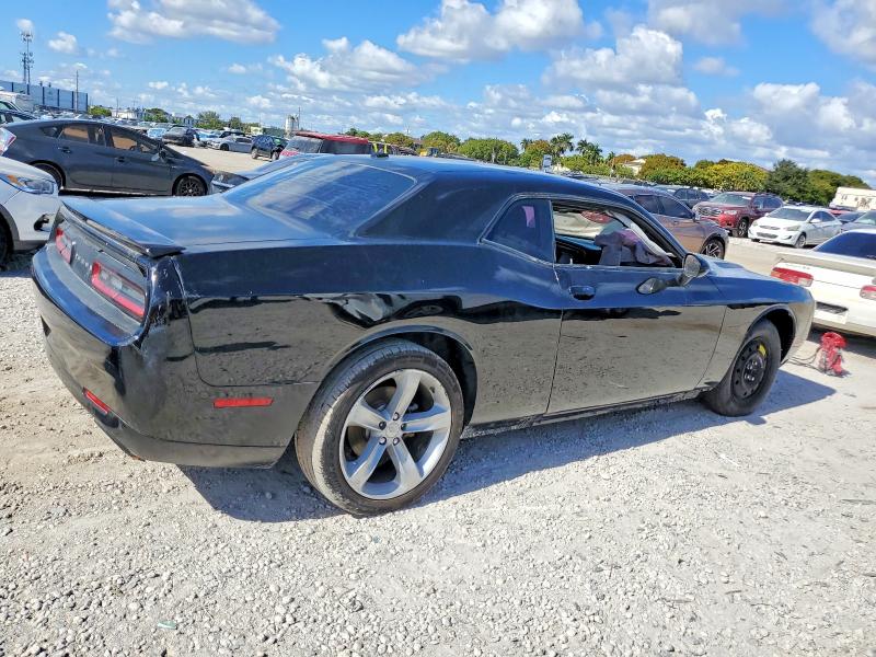 Photo 3 from auction – 2017 DODGE CHALLENGER with VIN 2C3CDZBT6HH589113