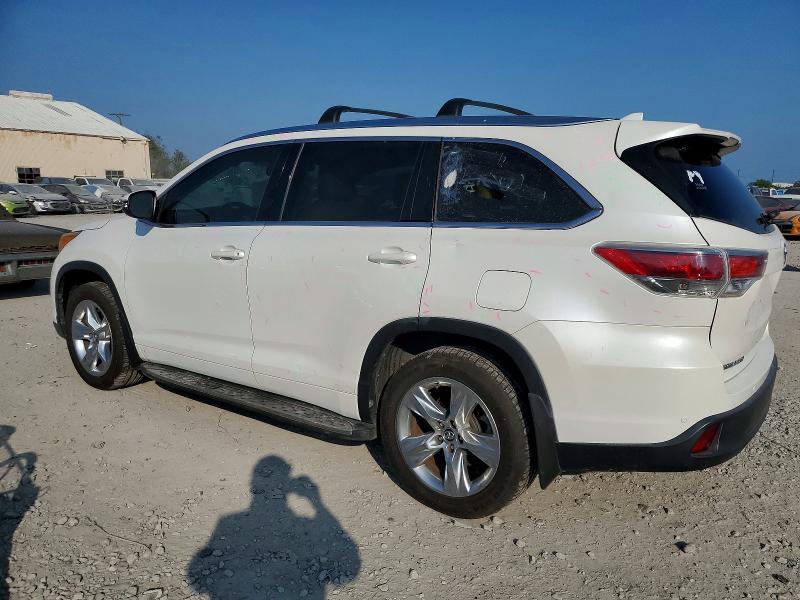 Photo 2 from auction – 2016 TOYOTA HIGHLANDER with VIN 5TDYKRFH9GS172971