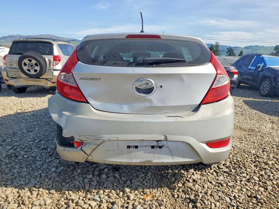 Photo 6 from auction – 2014 HYUNDAI ACCENT GLS with VIN KMHCT5AE1EU141702