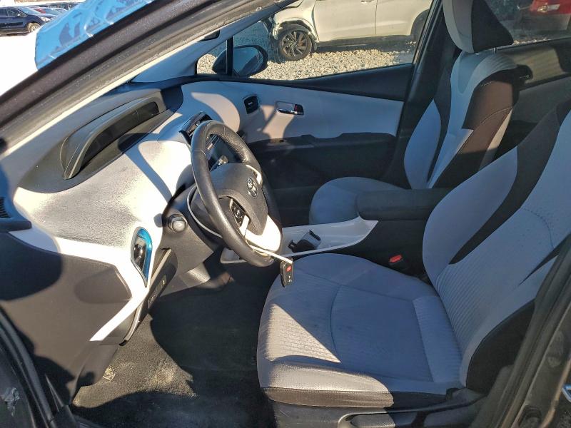 Photo 7 from auction – 2016 TOYOTA PRIUS with VIN JTDKARFU2G3509987