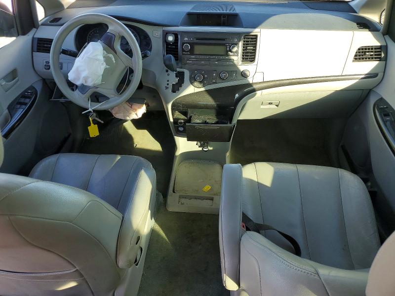Photo 8 from auction – 2012 TOYOTA SIENNA with VIN 5TDZK3DCXCS177731