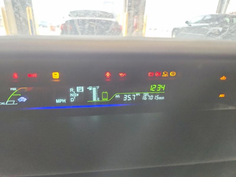 Photo 9 from auction – 2013 TOYOTA PRIUS V with VIN JTDZN3EU2D3202087