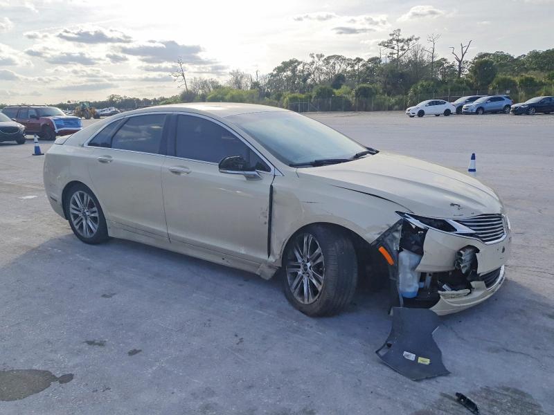 Photo 4 from auction – 2014 LINCOLN MKZ with VIN 3LN6L2G99ER827628