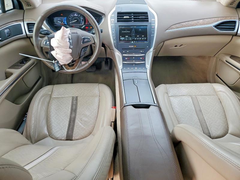 Photo 8 from auction – 2016 LINCOLN MKZ with VIN 3LN6L2PU1GR627222