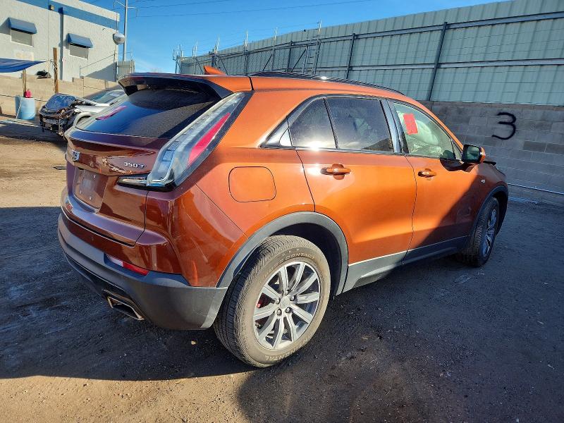 Photo 3 from auction – 2021 CADILLAC XT4 with VIN 1GYFZER41MF057436